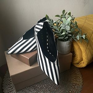 Zara 1" Striped Pointed Heel